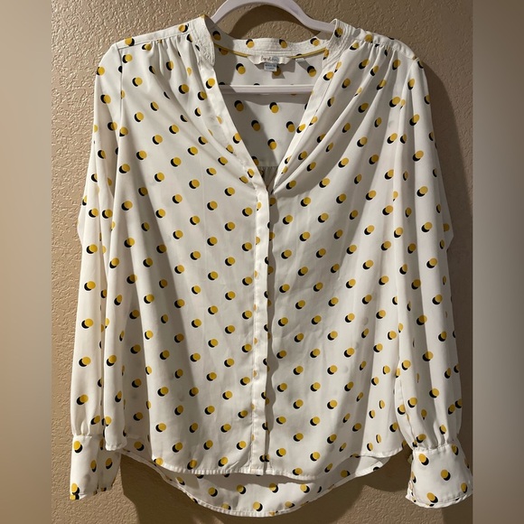 Boden White and Yellow Polka Dot Button Down Shirt - Picture 1 of 5